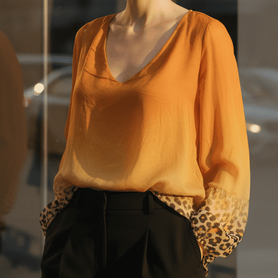 Bluză Subțire din Vascoză cu Elastan, Talie Unică - OK Lux. All rights reserved. - Blouses - 