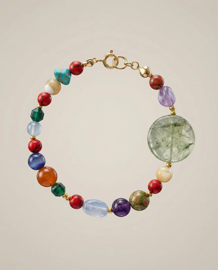 Detaliu brățară cu pietre semiprețioase multicolore naturale - bijuterie artizanală personalizabilă

