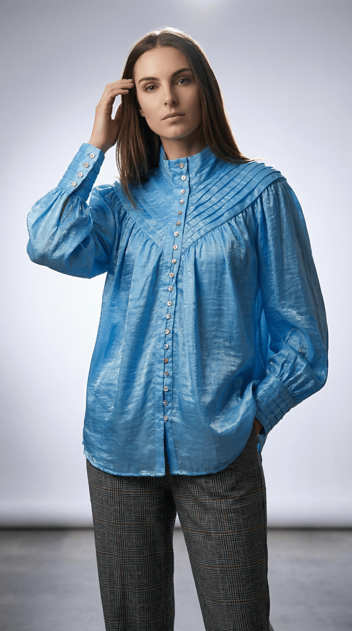 Camasă albastră satinată cu aspect rafinat - OK Lux. All rights reserved. - Shirts - BLUE - 