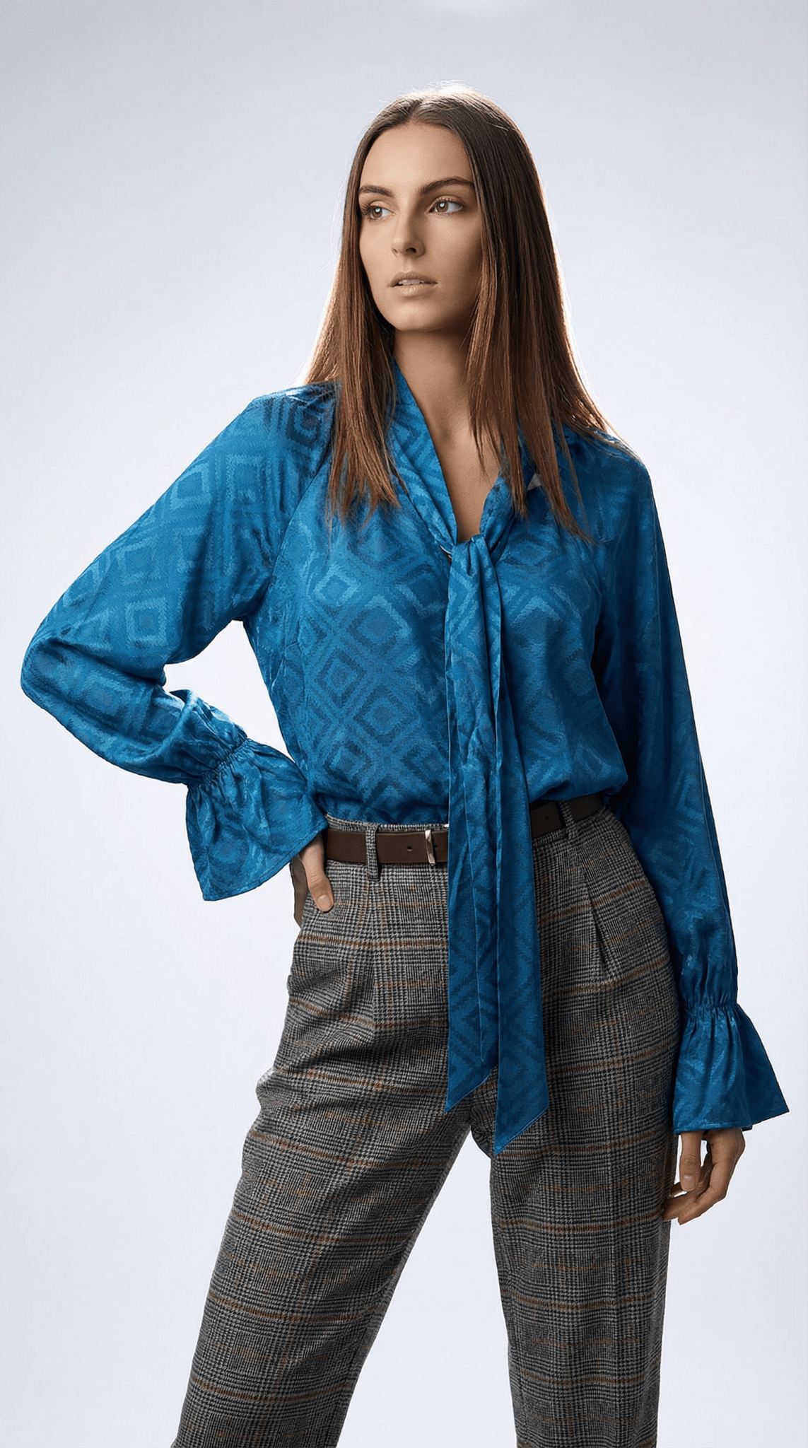 Cămașă delicată cu fundă, nuanță turcoaz - OK Lux. All rights reserved. - Shirts - TURQUOISE - 