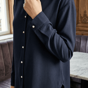 Cămașă „Onyx & Pearl” – Neagră Texturată cu Guler Decorat - OK Lux. All rights reserved. - Blouses - 