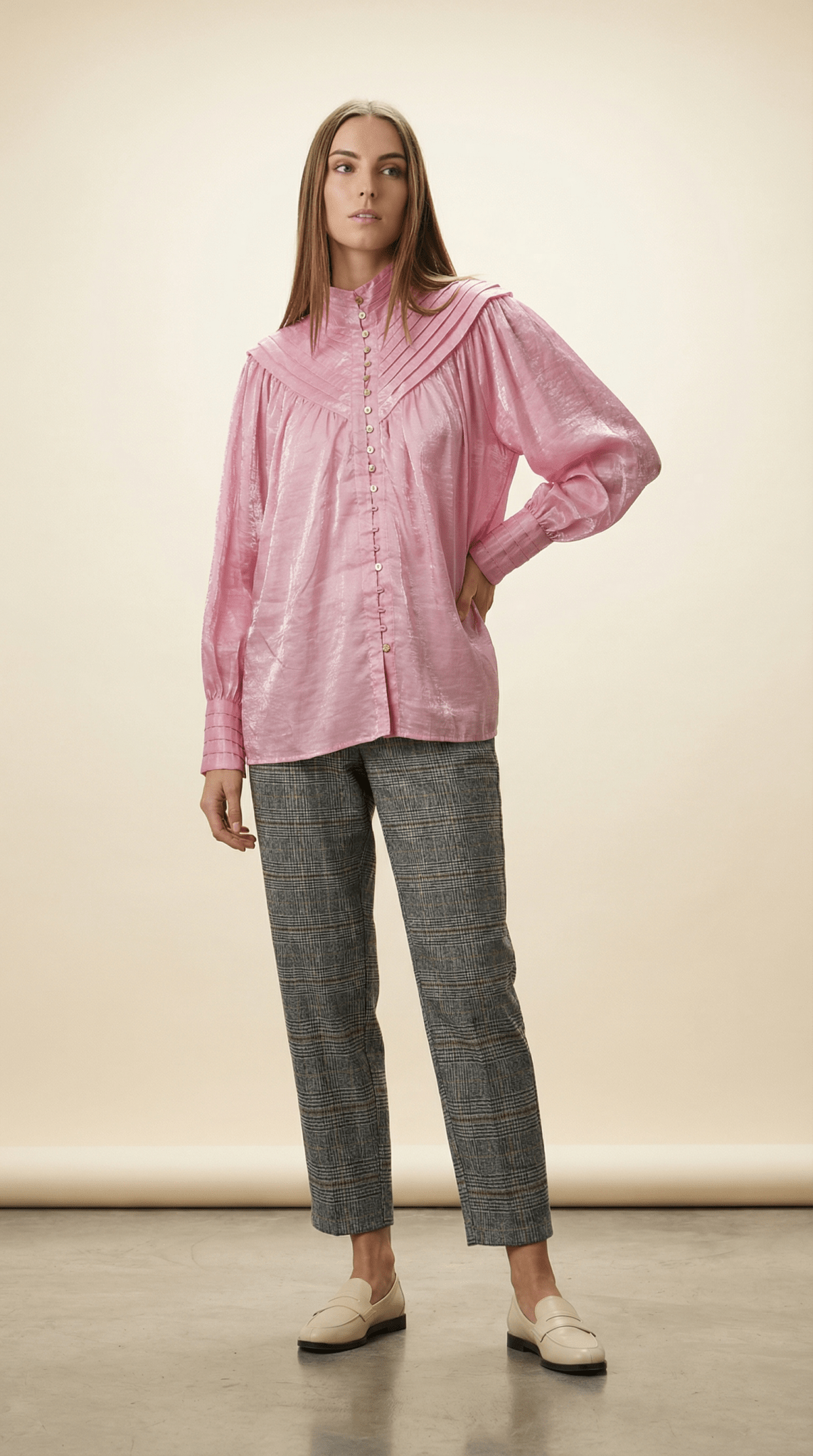 Camasă roz metalezată cu guler înalt - OK Lux. All rights reserved. - Shirts - S - 