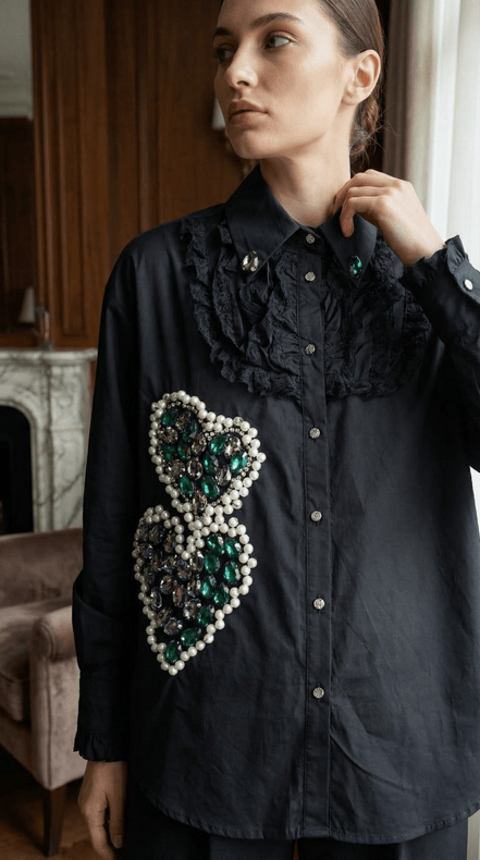 Cămașă Statement „Emerald Noir” – Neagră cu Cristale Verzi și Dantelă - OK Lux. All rights reserved. - Shirts - 