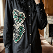 Cămașă Statement „Emerald Noir” – Neagră cu Cristale Verzi și Dantelă - OK Lux. All rights reserved. - Shirts - 