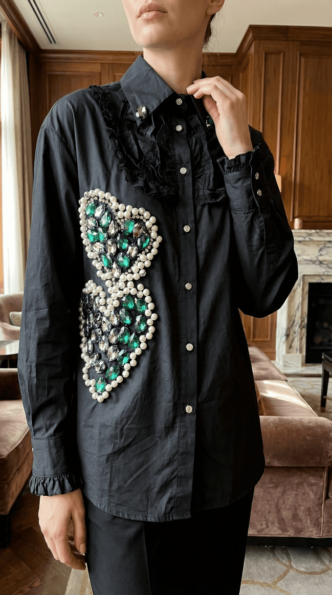 Cămașă Statement „Emerald Noir” – Neagră cu Cristale Verzi și Dantelă - OK Lux. All rights reserved. - Shirts - 