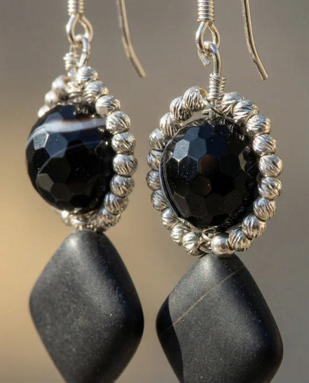 Cercei din agate dantelate si onix mat cu bilute si tortite din argint - OK Lux. All rights reserved. - Earrings - 