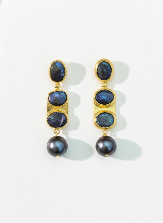 Cercei Eleganți cu Perle – Oțel Inoxidabil Placat cu Aur 24K - OK Lux. All rights reserved. - Earrings - 