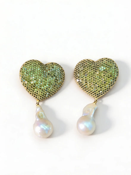 Cercei Inimă cu Perle Baroc & Zirconiu – Oțel Inoxidabil Placat cu Aur 24K - OK Lux. All rights reserved. - Earrings - 
