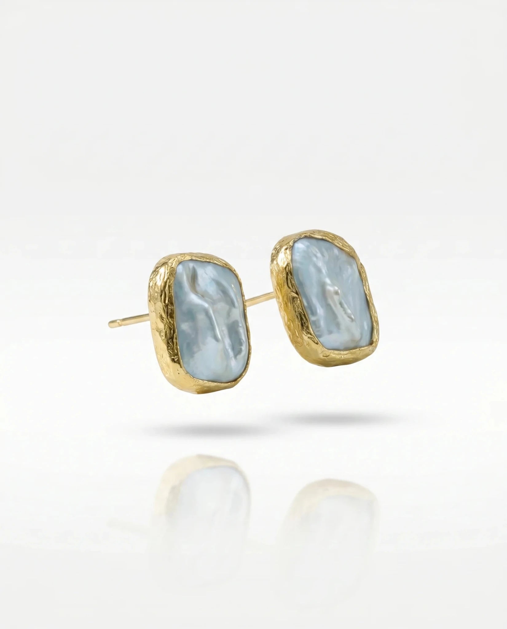 Cercei Pearl Essence – Oțel placat Aur 24K - OK Lux. All rights reserved. - Earrings - 