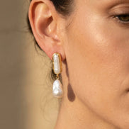 Cercei Pearl Glow – Oțel placat Aur 24K - OK Lux. All rights reserved. - Earrings - 