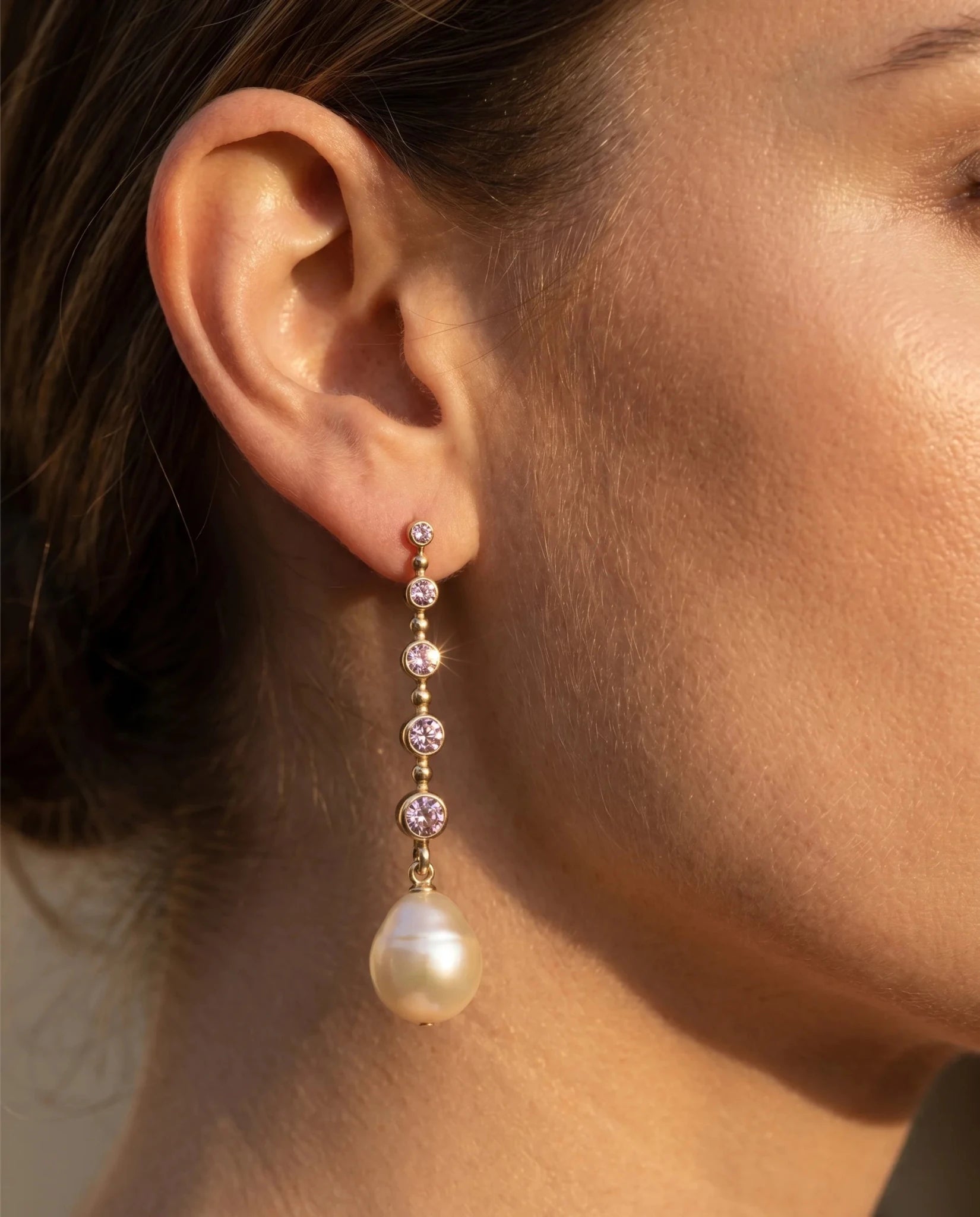 Cercei Pearl Rose – Oțel placat Aur 24K - OK Lux. All rights reserved. - Earrings - 