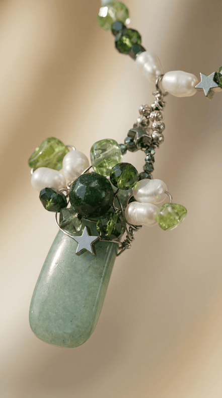 Colier din Aventurin și Perle Naturale cu Pandantiv Cluster și Stele - OK Lux. All rights reserved. - Necklaces - 