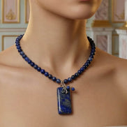 Colier din Lapis Lazuli cu Pandantiv Dreptunghiular și Dragon Argintiu - OK Lux. All rights reserved. - Necklaces - 