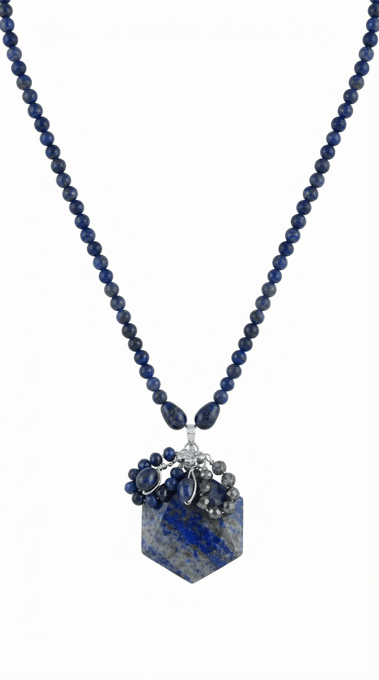 Colier din Lapis Lazuli cu Pandantiv Hexagonal și Cluster de Pirită - OK Lux. All rights reserved. - Necklaces - 