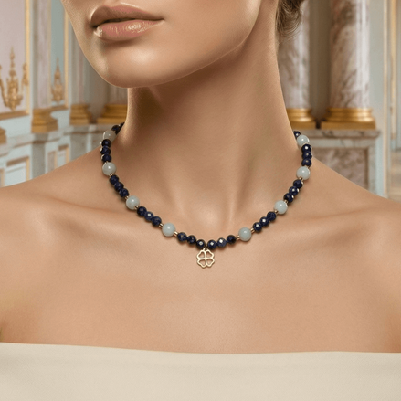 Colier elegant din lapis lazuli albastru și acvamarin cu pandantiv trifoi decorativ