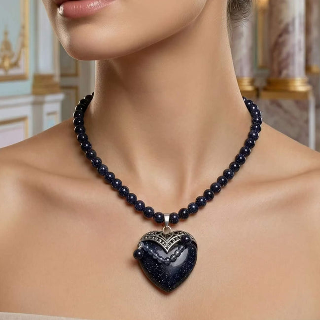 Colier din Piatra Soarelui Albastră cu Pandantiv Inimă și Filigran Argintiu - OK Lux. All rights reserved. - Necklaces - 