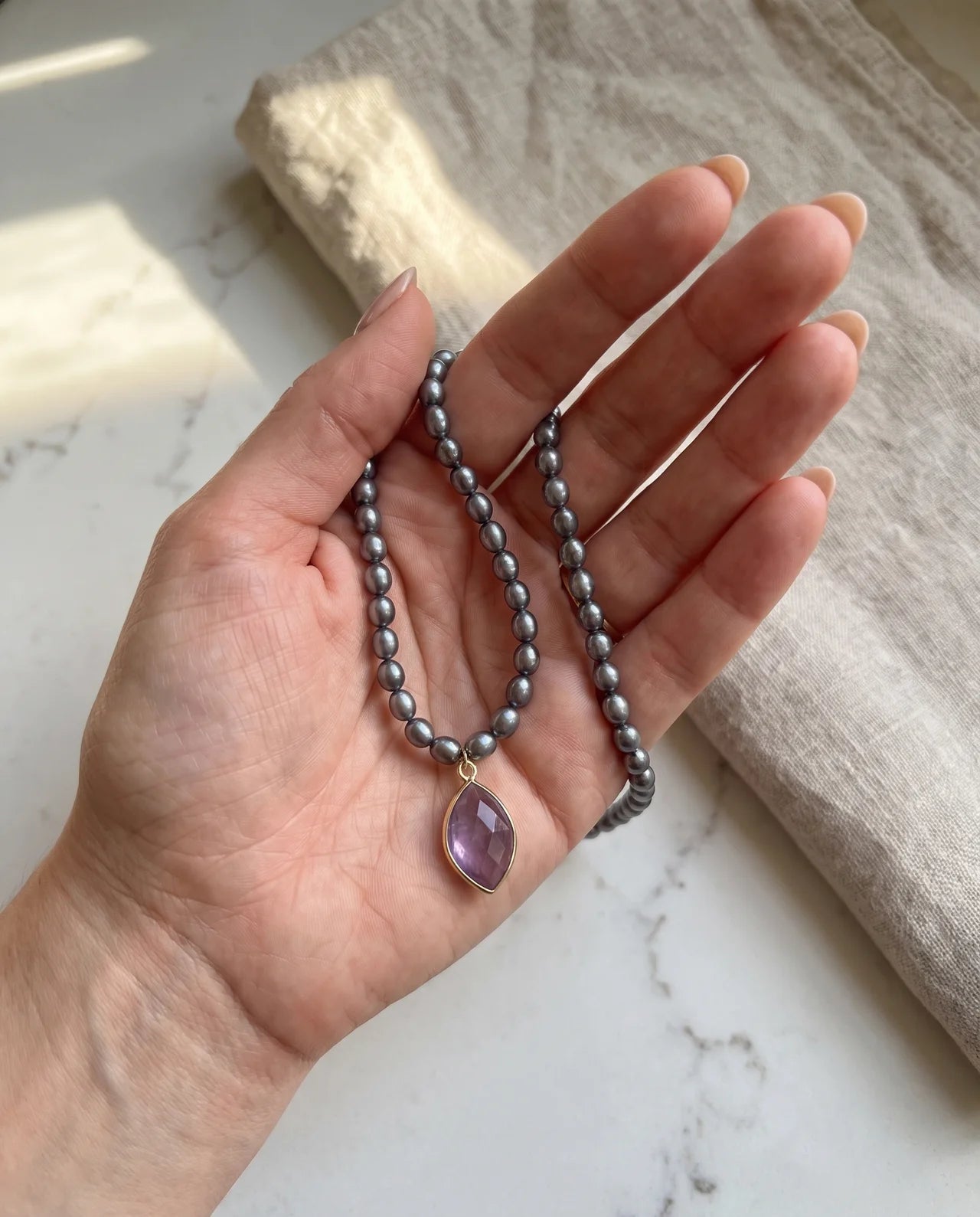 Colier Handmade din Perle Naturale cu Pandantiv din Ametist - OK Lux. All rights reserved. - Bijuterii - 