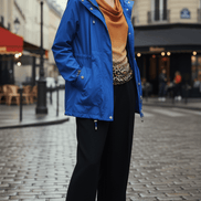 Geacă Subțire cu Glugă și Buzunare - OK Lux. All rights reserved. - Jackets -