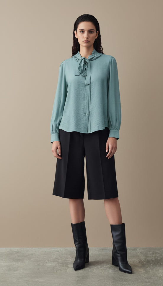 Cămașă clasică, cu croială scurtă