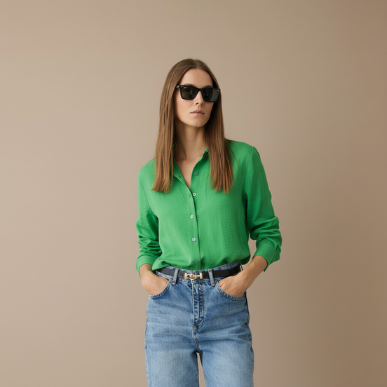Green oversized long-sleeved shirt