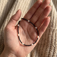 Colier Handmade cu Turmalină Neagră Fațetată și Perle Naturale
