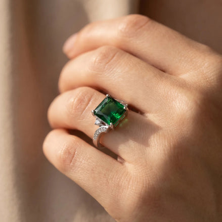 Inel din argint 925 cu zirconiu verde - OK Lux. All rights reserved. - Inele - 