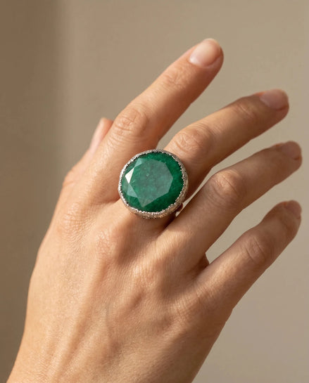 Inel unicat din jad verde cu glitter - OK Lux. All rights reserved. - Bijuterii - 