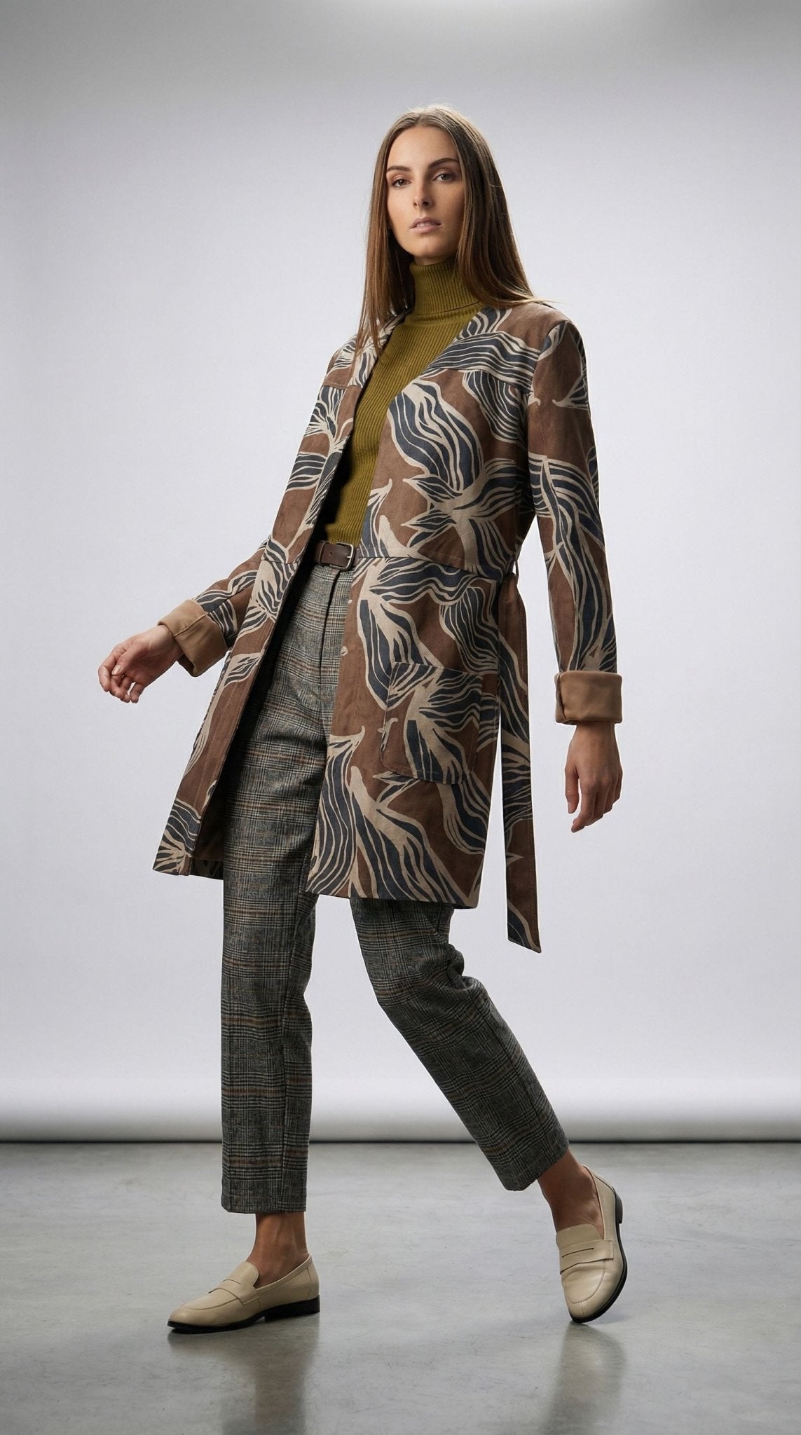 Palton elegant cu imprimeu artistic multicolor si croiala dreapta - OK Lux. All rights reserved. - Jackets - 