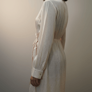 Rochie cu Decolteu în V, Elastic în Talie, Cordon și Mâneci Trei Sferturi - OK Lux. All rights reserved. - Dresses -