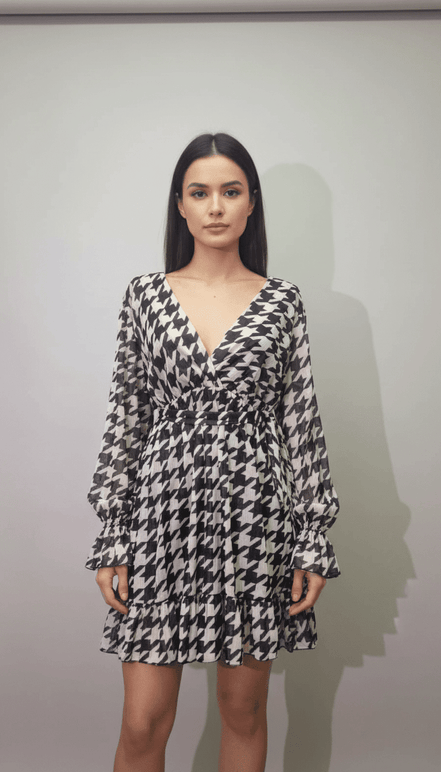 Rochie Mini Lejeră cu Decolteu în V - OK Lux. All rights reserved. - Dresses - 