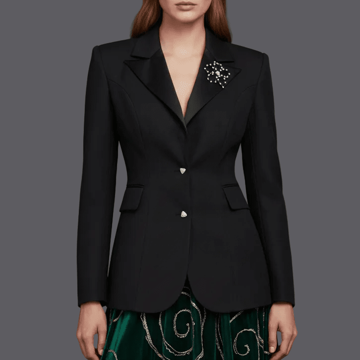 Sacou Negru Cambrat cu Rever Satinat și Broșă Cristal – Design Laura Stoica - OK Lux. All rights reserved. - Sacouri - 