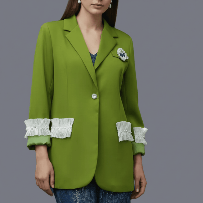 Sacou Verde Structurat cu Broșă Statement și Aplicații Decorative – Design Laura Stoica - OK Lux. All rights reserved. - Sacouri - 